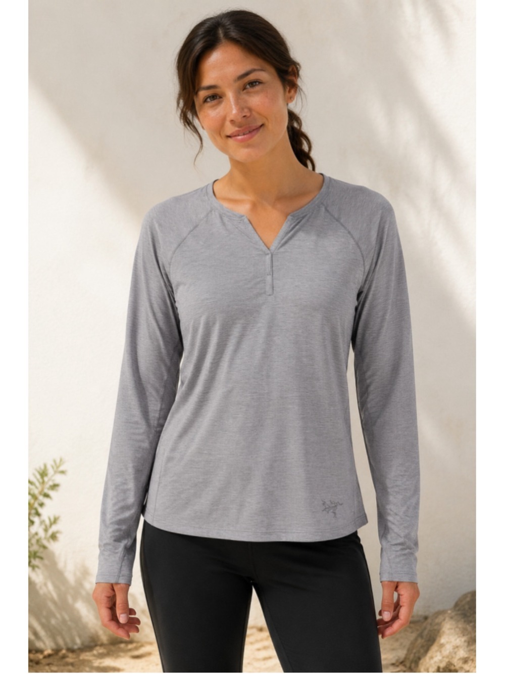 Arc’teryx Women’s Gray Long-Sleeve Performance Top Size Medium